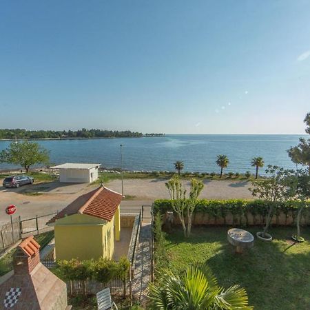 Villa Julia Lovrecica  Luaran gambar