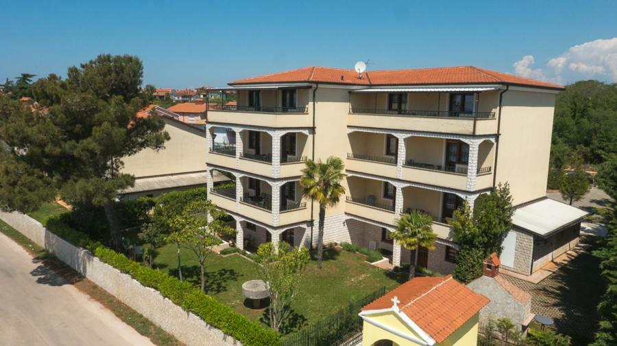 Villa Julia Lovrecica  Luaran gambar